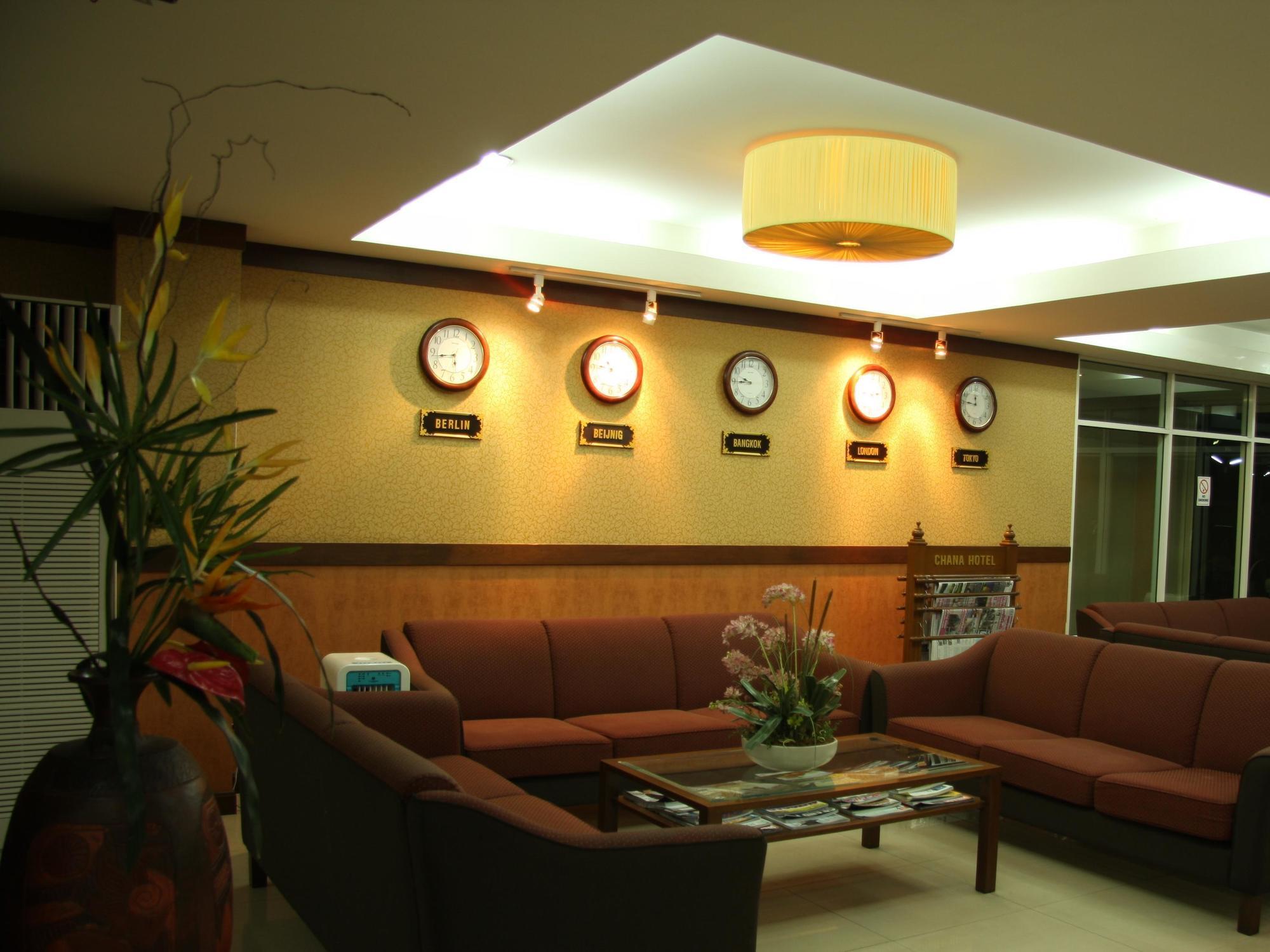 The Canal Hotel Bangkok Bagian luar foto